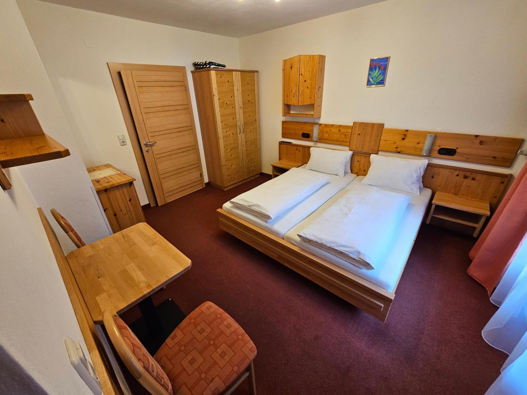 היליגנבלוט Pension Appartement Ambrosi מראה חיצוני תמונה