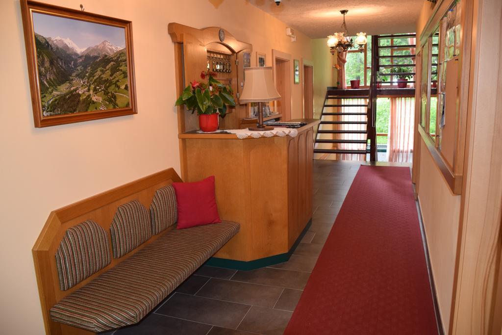 היליגנבלוט Pension Appartement Ambrosi מראה חיצוני תמונה